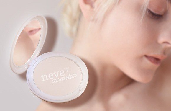 Fluffy Matte, la nuova cipria di Neve Cosmetics
